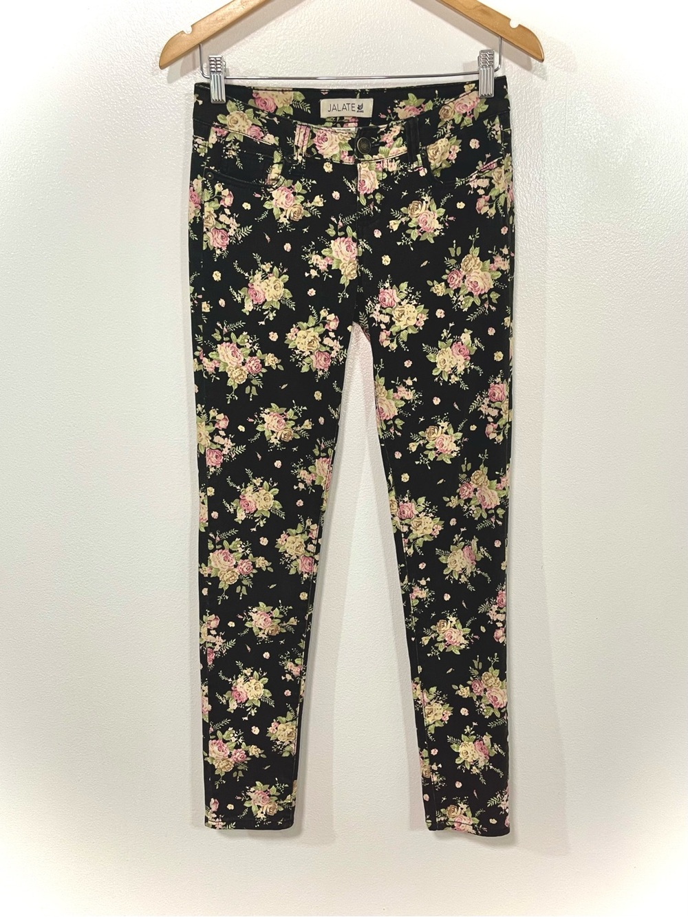 Jalate Low Rise Black Floral Skinny Jeans Size 5 Tapestry Rose Grunge Indie